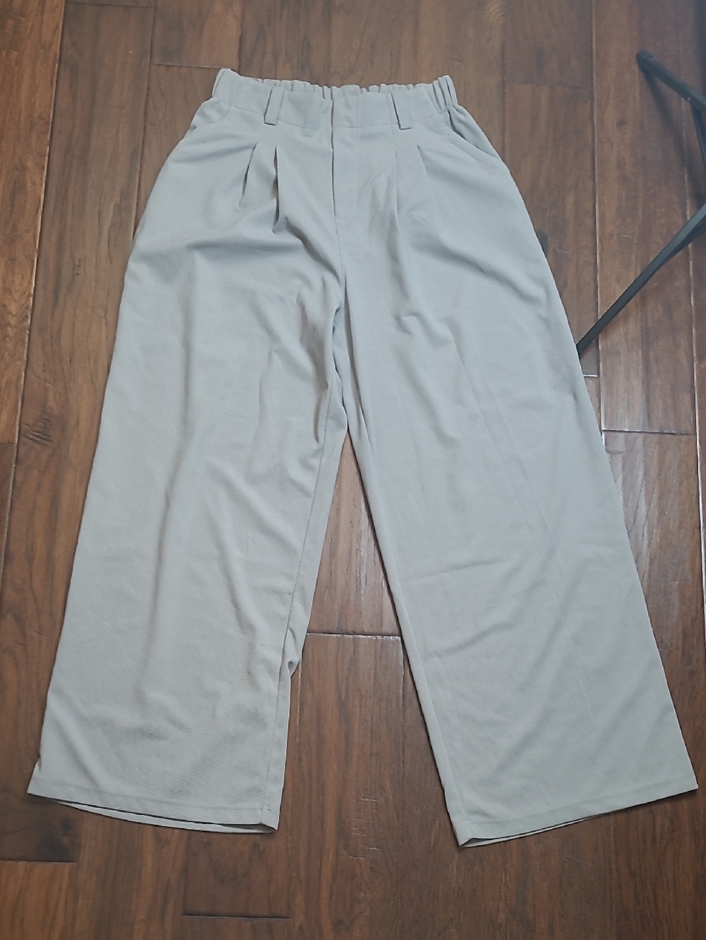 NWT HALARA Flex Grey High-Waist Waffle Knit Wide Leg Pants size Medium